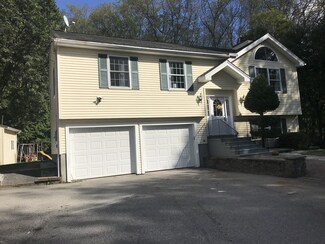 26 Dawson Rd, Worcester, MA 01602
