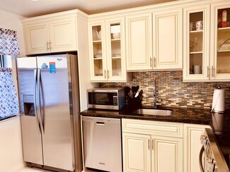 4837 Trevi Ct Unit 301, Greenacres, FL 33467