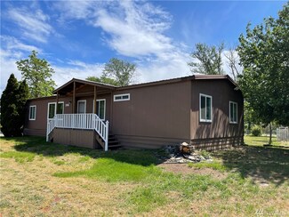 1027 1st Ave S, Okanogan, WA 98840