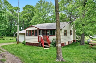 17266 Ttt Rd, Eden Valley, MN 55329