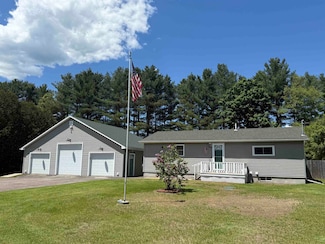 41 Houle Ave, Morrisville, VT 05661