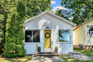 16861 Highland Ave, Spring Lake, MI 49456