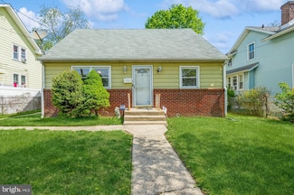 104 Parkway Ave, Ewing, NJ 08618
