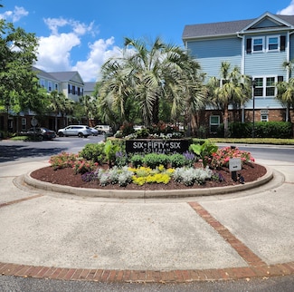 656 Coleman Blvd Unit 405, Mount Pleasant, SC 29464