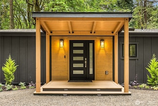 1524 Toe Jam Hill Rd NE, Bainbridge Island, WA 98110
