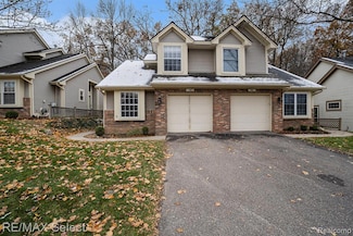 886 Whisperwood Trail, Fenton, MI 48430
