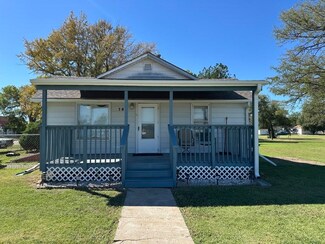 701 N Front St, Salina, KS 67401