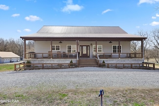 20001 Nettle Dr, Neosho, MO 64850