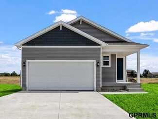 9432 Reynolds St, Douglas, NE 68122