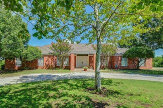 32080 Sparrow Rd, Norman, OK 73072