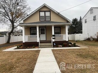 115 Stout Ave, Middlesex, NJ 08846