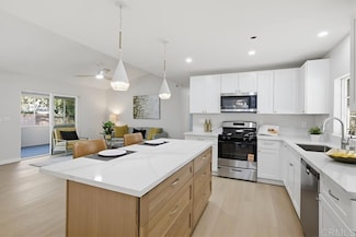 525 W El Norte Pkwy Unit 302, Escondido, CA 92026