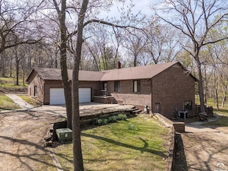2057 E 1400 Rd, Lawrence, KS 66044