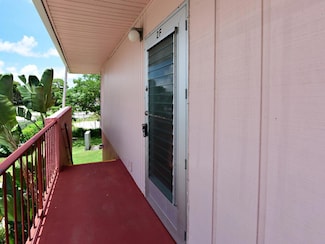 2 Golfs Edge Unit F, West Palm Beach, FL 33417