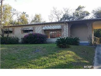 1301 Airport Rd, Panama City, FL 32405
