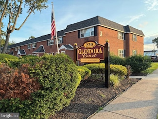 230 E Evesham Rd Unit B6, Glendora, NJ 08029