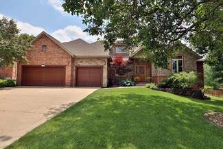 1324 Eaglegate Pkwy E, Springfield, MO 65810