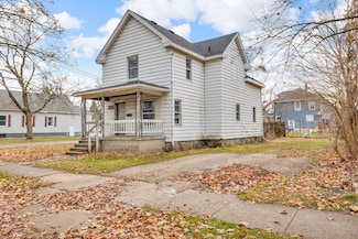 1915 E Ganson St, Jackson, MI 49202