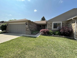 43607 Lakeview Blvd, Sterling Heights, MI 48313