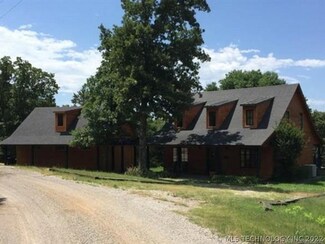 1009 C J Ln, Sulphur, OK 73086
