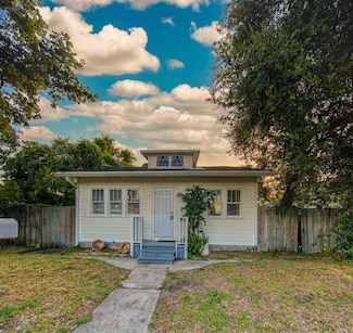 225 S K St Unit Main House, Lake Worth, FL 33460