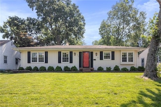 8209 Madison Ave, Kansas City, MO 64114