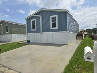 2334 42nd Ave N Unit 31, St. Petersburg, FL 33714