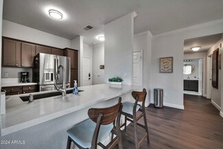 7009 E Acoma Dr Unit 1004, Scottsdale, AZ 85254