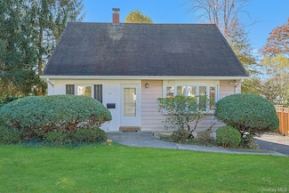 86 Braunsdorf Rd, Pearl River, NY 10965