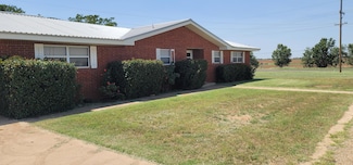 8305 4th St, Lubbock, TX 79416