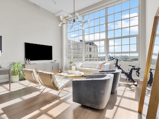 2600 W 7th St Unit 2712, Fort Worth, TX 76107
