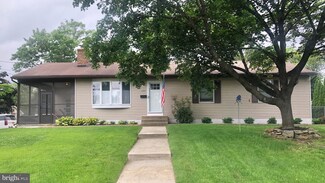 195 Oak St, Florence, NJ 08518