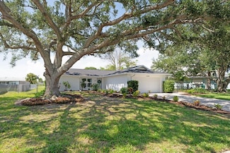 7308 17th Ave W, Bradenton, FL 34209