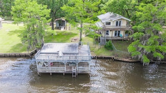 1741 Pine Island Rd, Karnack, TX 75661