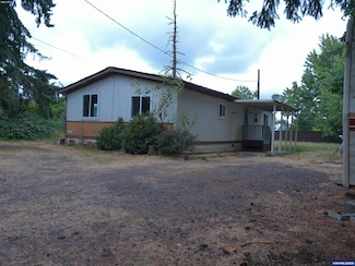 9747 Stayton Rd SE, Aumsville, OR 97325