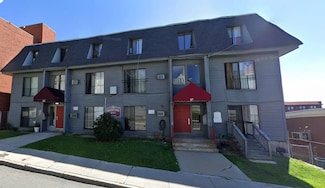 37 Blossom St, Fitchburg, MA 01420