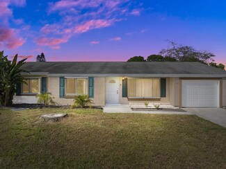 531 SE Whitmore Dr, Port Saint Lucie, FL 34984