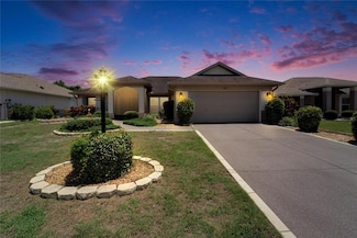 304 Caloosa Palms Ct, Sun City Center, FL 33573