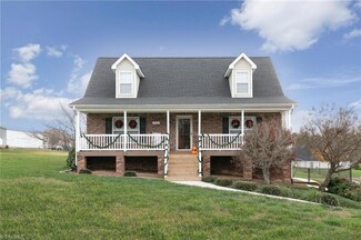 7050 Ocoee Dr, Walkertown, NC 27051