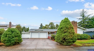 755 Harmony St, Lebanon, OR 97355