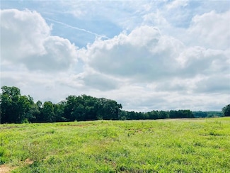 303 Weatherfield Pte, Cartersville, GA 30120