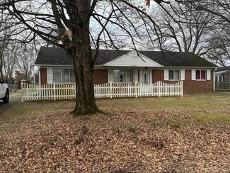 21 Flamingo Dr, Newark, OH 43055