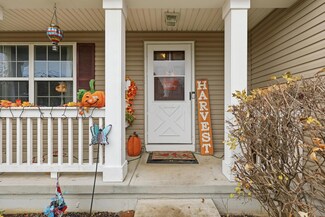 1480 Shagbark St, Circleville, OH 43113