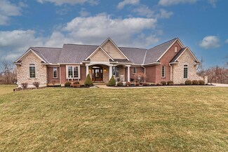 4944 Holtz Dr, Highland Heights, KY 41076