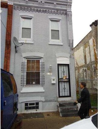 2807 N Swanson St, Philadelphia, PA 19134
