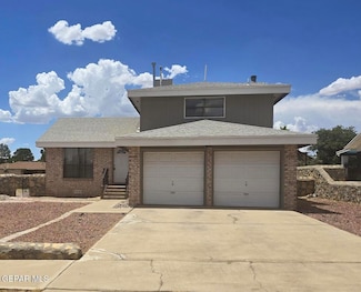 11711 Trey Burton Dr, El Paso, TX 79936