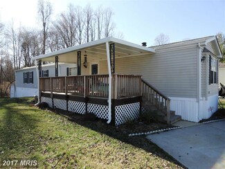 461 Sarah Anne Dr, Lothian, MD 20711