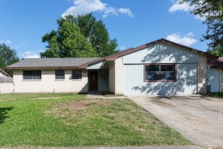 1006 Sleepy Hollow Dr, Garland, TX 75043