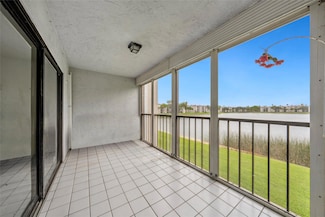 6269 Pointe Regal Cir Unit 210, Delray Beach, FL 33484