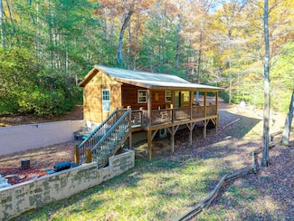 700 Dickey Rd, Murphy, NC 28906